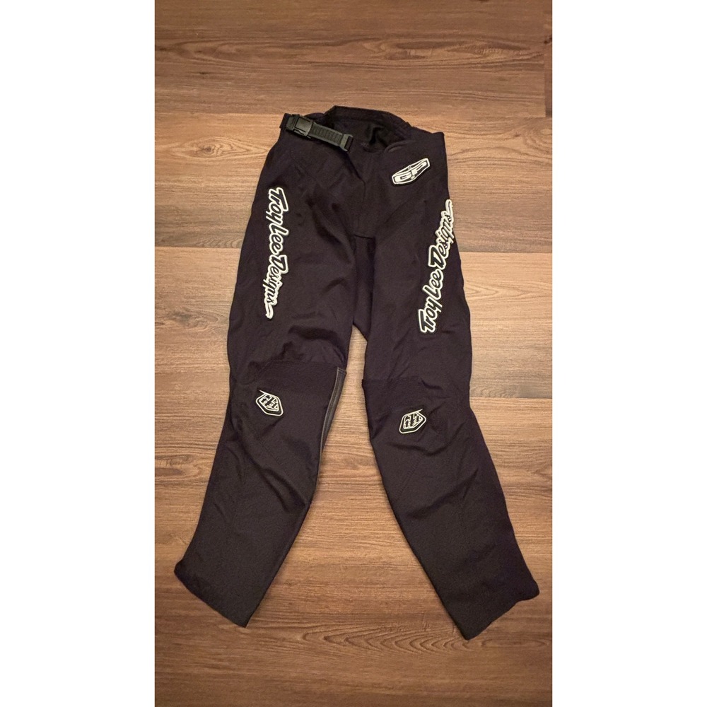 Troy Lee Designs KIDS Motocross Pants Size 24 PreOwned LIKE NEW
